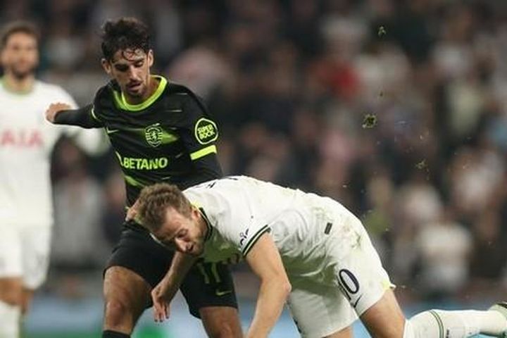 Hụt chiến thắng ở phút bù giờ, Tottenham sa vào kịch bản không tưởng