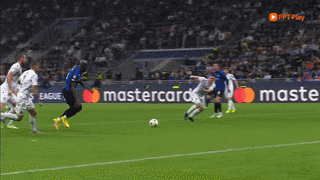 Inter làm điều này sau 12 năm, chính thức tiễn Barca xuống đá Europa League