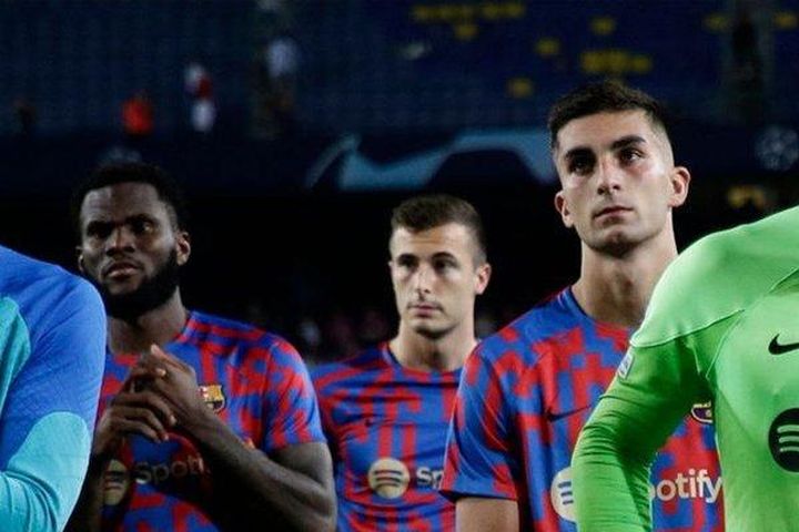Barca & Sevilla xuống Europa League khiến MU, Arsenal và Roma đều lo