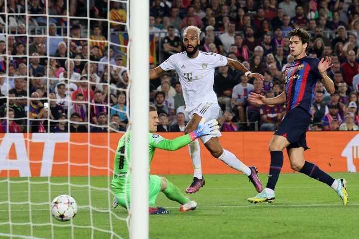 Barca thua thảm Bayern Munich trong ngày xuống chơi Europa League