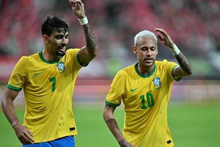 Neymar lên tiếng về pha biểu diễn của Antony