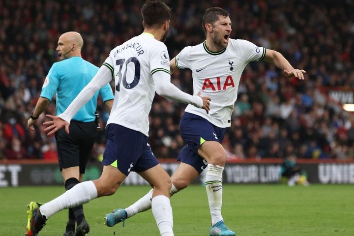 Tottenham lội ngược dòng nhờ bàn thắng phút 90+2