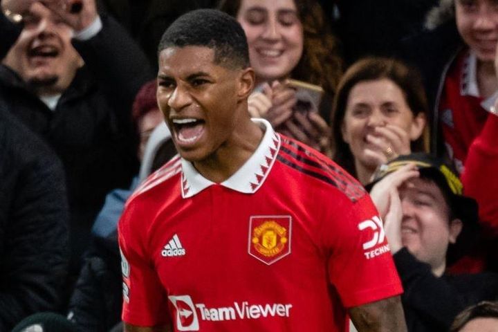 Man United áp sát top 4 sau trận thắng West Ham