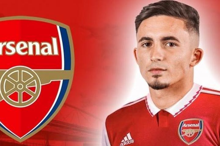 Chuyển nhượng cầu thủ Ngoại hạng Anh ngày 30/10: Arsenal chiêu mộ Yeremy Pino; Barca tiếp cận Jorginho; MU trở lại đàm phán De Jong