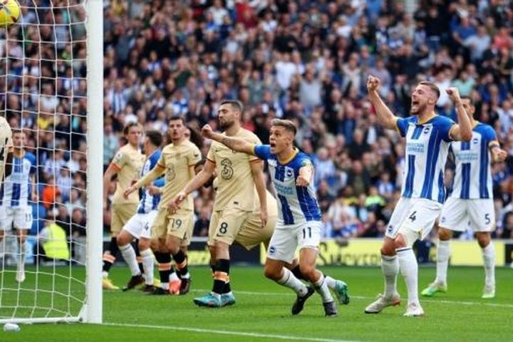 Chelsea thảm bại trong ngày về của Graham Potter