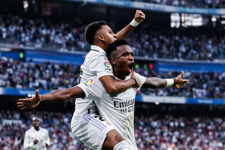 Hòa thất vọng, Real Madrid run rẩy trở lại ngôi đầu