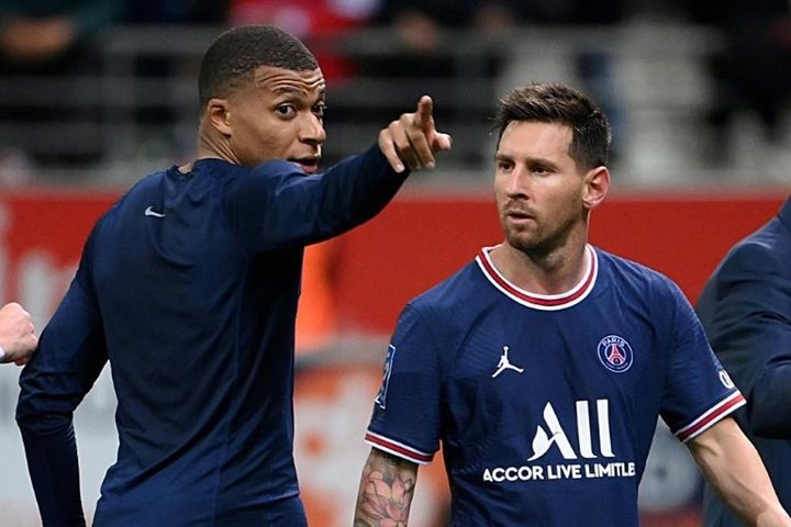PSG lỗ nặng vì hợp đồng siêu khủng với Mbappe