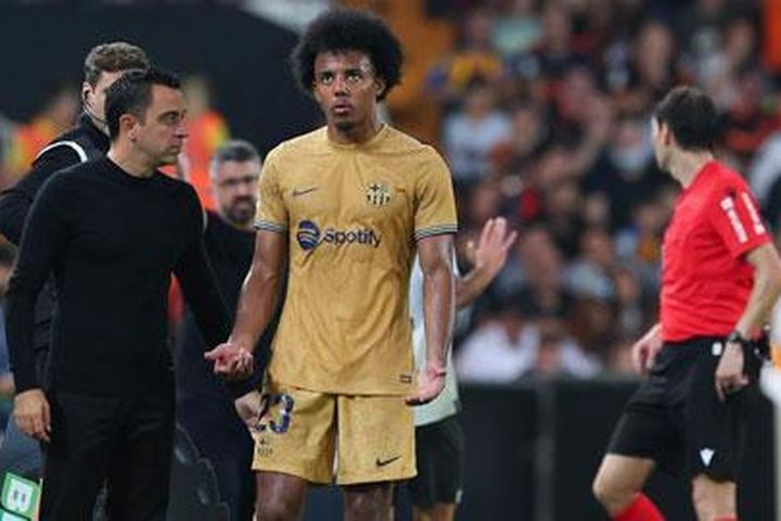 Hàng thủ Barca tan hoang sau trận thắng Valencia