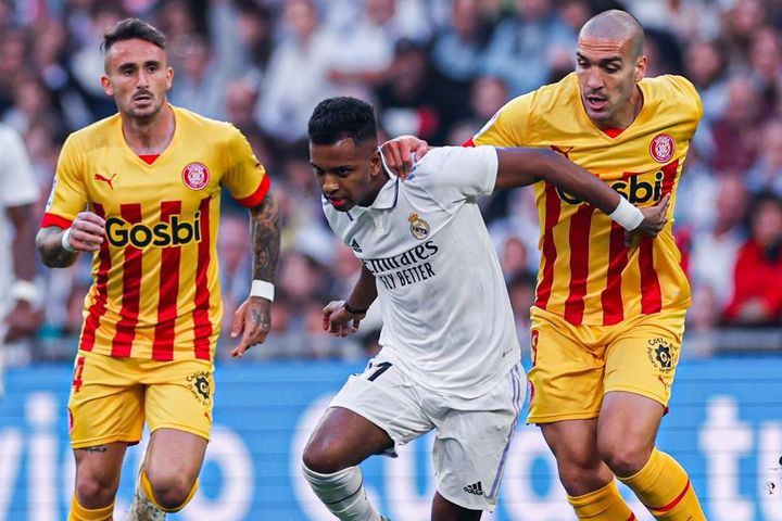 Hòa thất vọng, Real Madrid run rẩy trở lại ngôi đầu