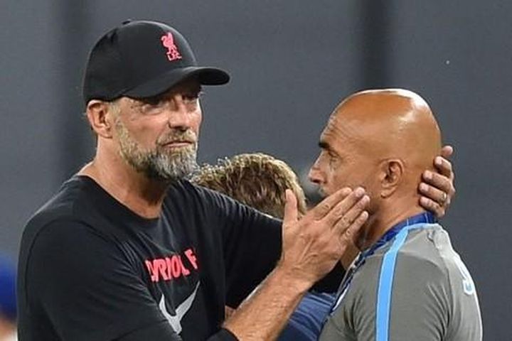 Trước đại chiến, HLV Napoli tuyên bố không bị Liverpool đánh lừa