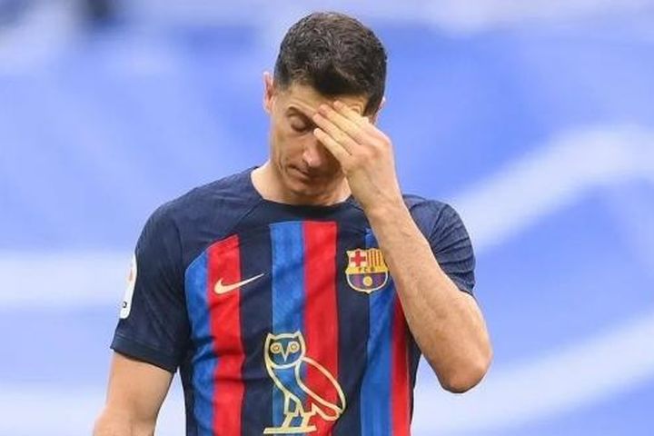 Lewandowski: 'Tôi đang không hạnh phúc'