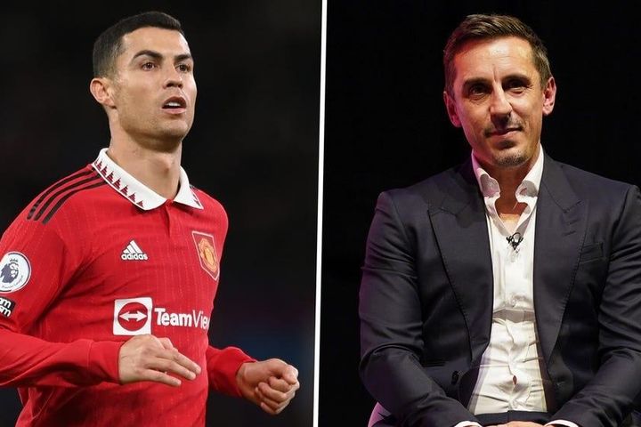 Neville: 'Cậu ta hành xử như chưa từng là đồng đội của tôi vậy'