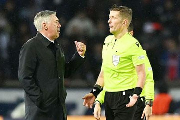 HLV Ancelotti có nguy cơ bị phạt nặng