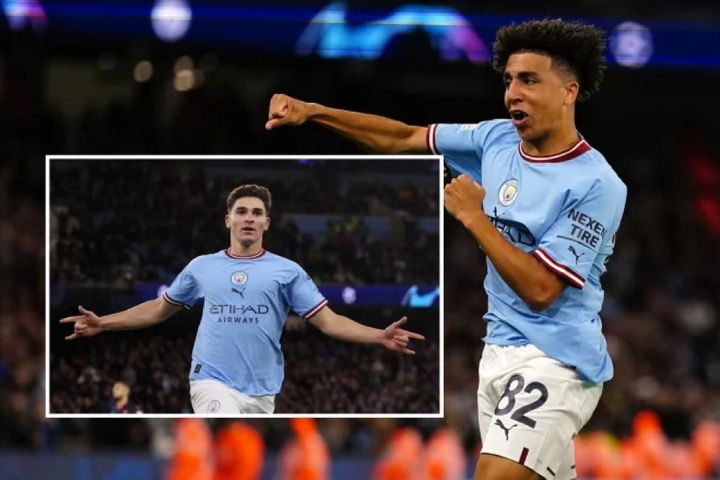 Thuyền trưởng Man City giúp 2 học trò đi vào lịch sử Champions League