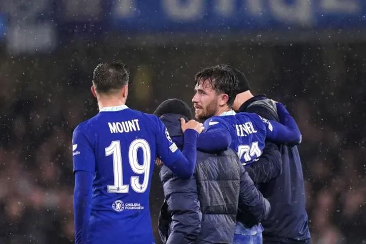 Chelsea và tuyển Anh nhận hung tin ngay trước thềm World Cup