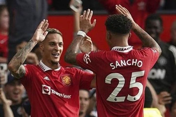 M.U vắng 3 trụ cột trước 'đại chiến' tại Europa League