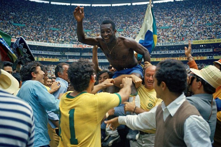 5 bàn thắng ngoạn mục của Pele tại World Cup