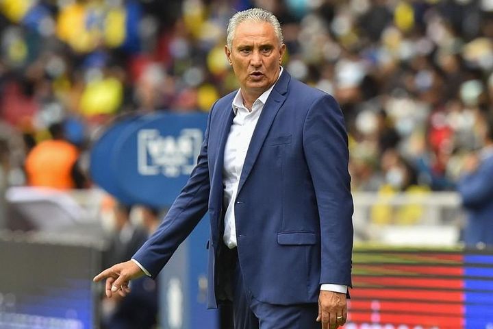 Cựu HLV tuyển Brazil bị cướp, còn bị chửi vì thất bại ở World Cup