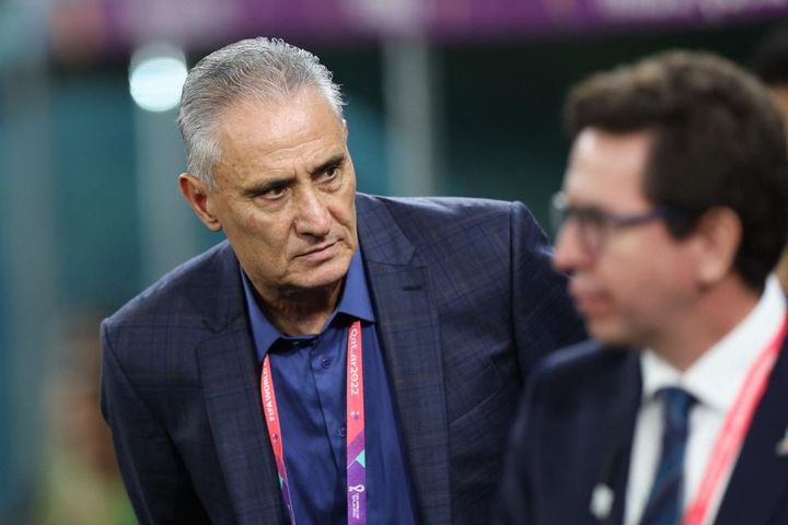 HLV Tite bị cướp giữa đường vì Brazil không vô địch World Cup 2022?