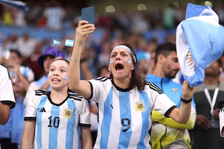 Người hâm mộ Argentina mở chiến dịch 'đáp lễ' Pháp