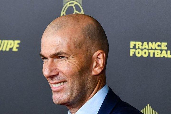 Zidane lọt danh sách thay thế Tite của CBF