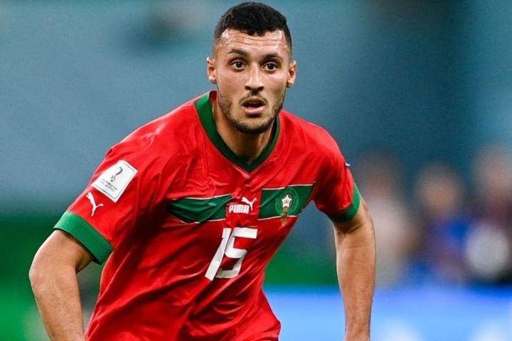 Người hùng World Cup bị gạch tên khi trở về CLB