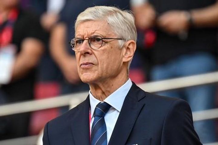 Gạt hết mâu thuẫn, Arsenal dựng tượng tri ân HLV Wenger