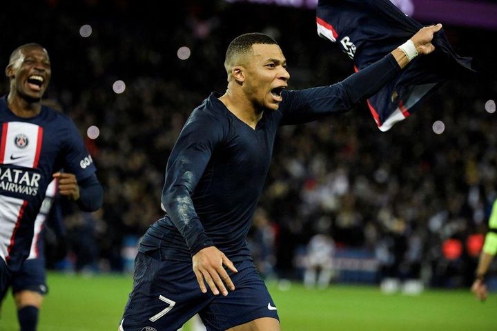 Mbappe lên tiếng về hành động khiêu khích của Martinez