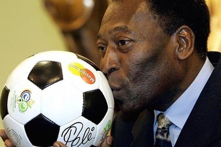 Brazil tuyên bố để quốc tang Pele ba ngày