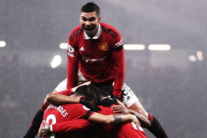 Đội hình hay nhất Premier League gây tranh cãi