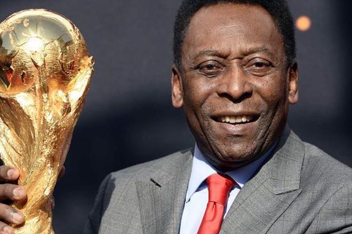 Huyền thoại bóng đá Brazil Pelé qua đời ở tuổi 82
