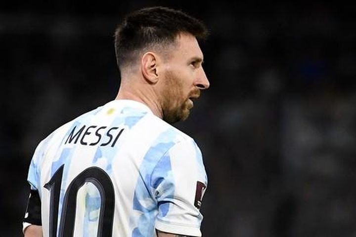CĐV bị dọa giết vì xăm tên Messi lên mặt