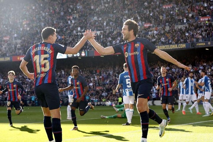 Barca giữ ngôi đầu La Liga khi kết thúc năm 2022