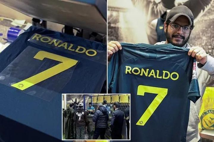 CĐV Al Nassr đổ xô đi mua áo số 7 của Ronaldo