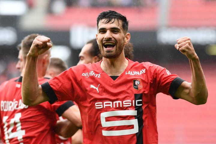 MU và Tottenham 'tranh giành' tiền đạo của Rennes