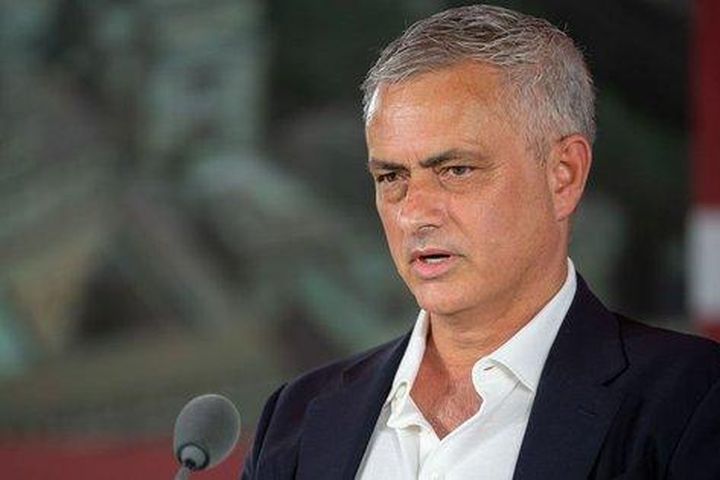 HLV Jose Mourinho được chọn đóng phim 'điệp viên 007'