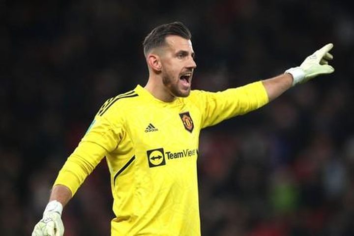 Newcastle gây khó dễ cho MU trong cuộc đua vào Top 4 Premier League
