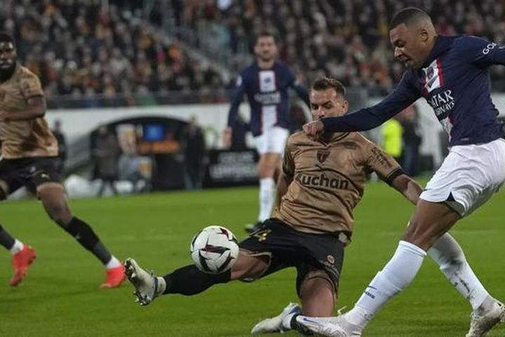 PSG đứt mạch thắng liên tiếp tại vòng 17 Ligue 1
