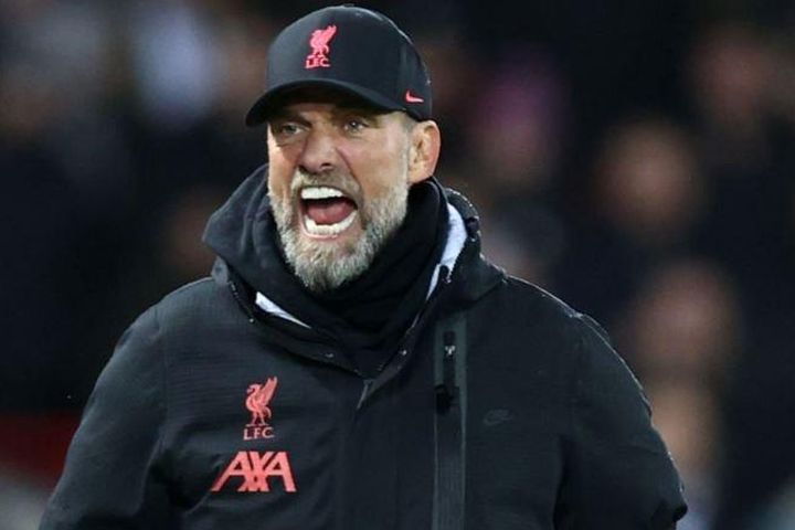Jurgen Klopp: 'Khiếu nại với trọng tài như nói với lò vi sóng'