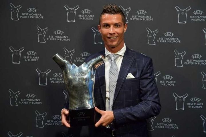 Ronaldo đến Al-Nasar: Không được tiếng thì được miếng