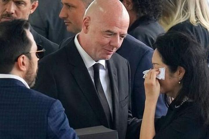 Chủ tịch FIFA: Mọi quốc gia phải có sân vận động mang tên Pele