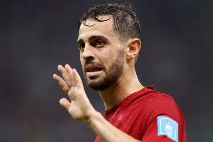 Bernardo Silva muốn ở lại Manchester City