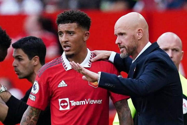 Ten Hag tiết lộ mẫu tiền đạo MU khao khát, Sancho trở lại được thi đấu không?
