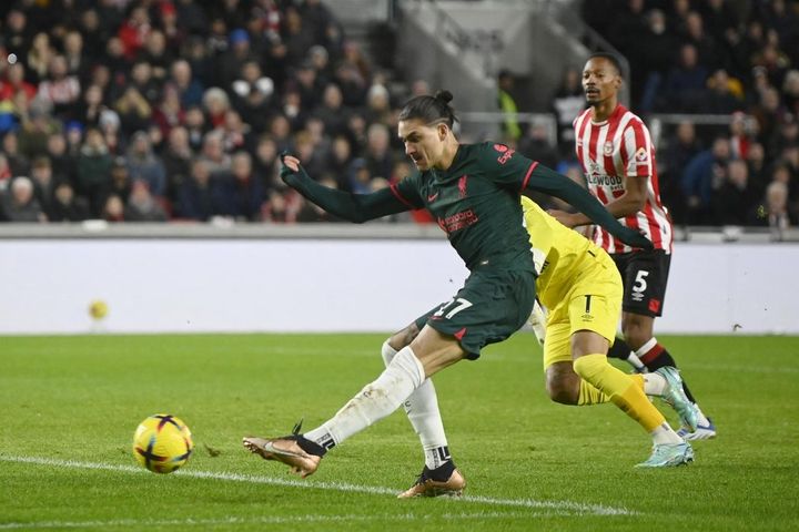 Nunez vô duyên, Liverpool thua đau Brentford