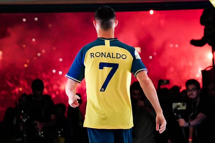 Khoảnh khắc Ronaldo ra mắt tại Al Nassr