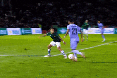 Pha solo giúp Real đi tiếp ở Copa del Rey