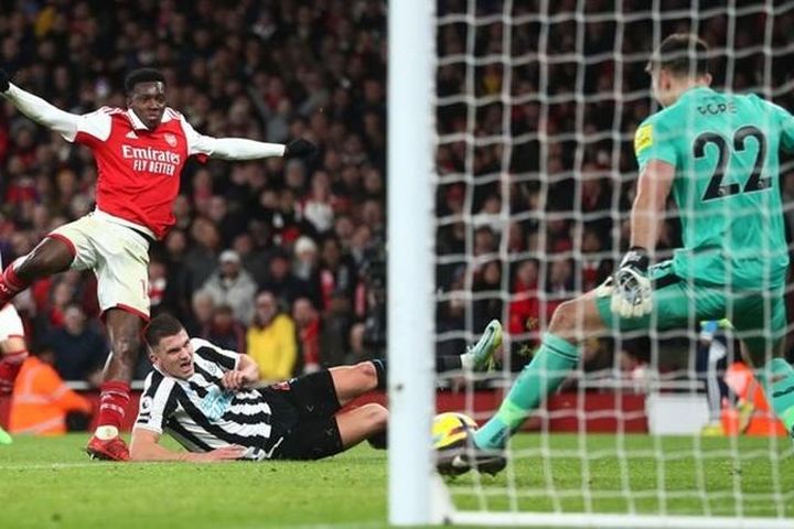 Bất lực trước Newcastle, Pháo thủ lỡ cơ hội gia tăng cách biệt lên 10 điểm