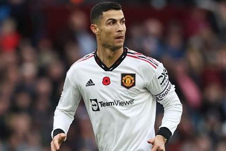 Vừa gia nhập Al-Nassr, Ronaldo chia tay người đại diện sau 20 năm gắn bó