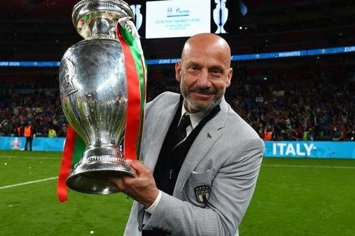 Huyền thoại bóng đá Gianluca Vialli qua đời ở tuổi 58