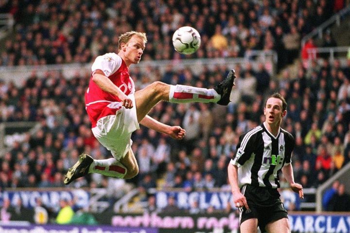 Sự hoàn hảo của Dennis Bergkamp